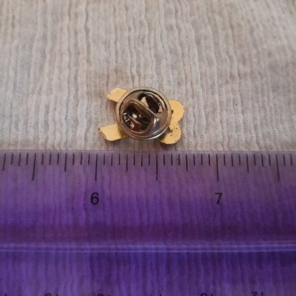 FREE - Domestic Violence Purple Ribbon Lapel Pin - Picture 2 of 4